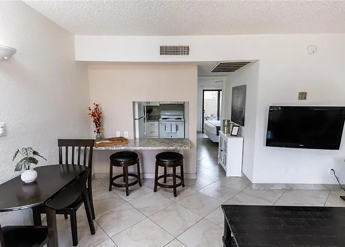 138 Fully Furnished, Amenities Galore