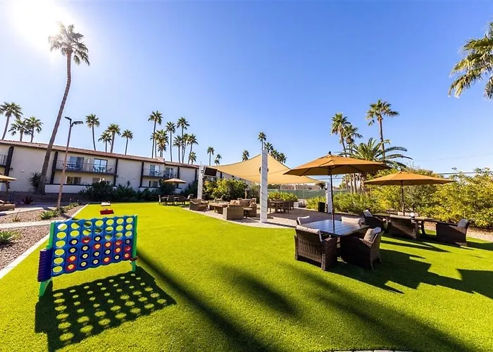 138 Fully Furnished, Amenities Galore Scottsdale
